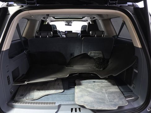 Used 2019 Lincoln Navigator L Black Label w/ Cargo Package image 19