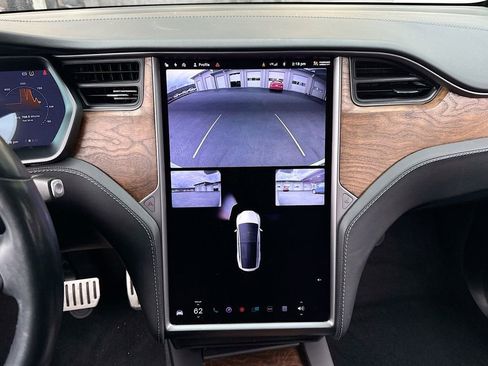 Used 2020 Tesla Model X Performance image 22