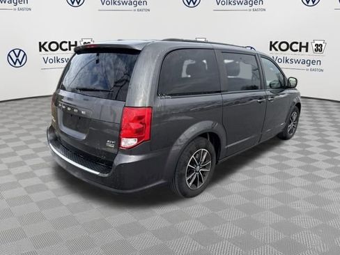 Used 2019 Dodge Grand Caravan GT image 7