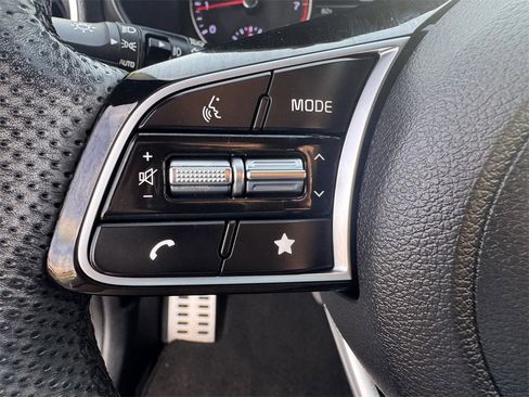 Used 2022 Kia Forte GT-Line image 15