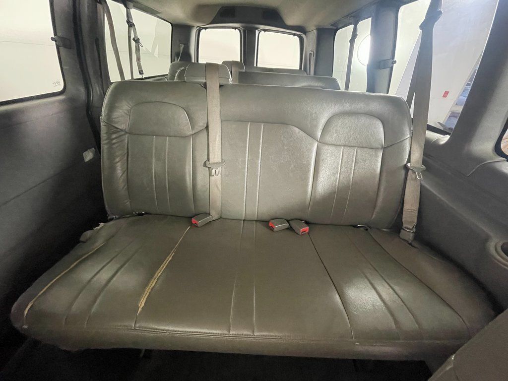 Used 2016 Chevrolet Express 2500 LS RWD image 23