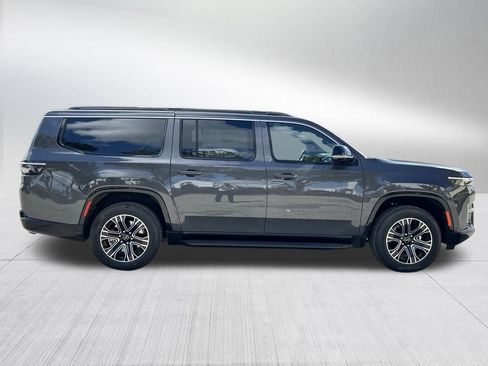 New 2026 Jeep Grand Wagoneer L image 4