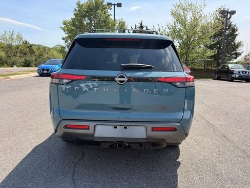 New 2026 Nissan Pathfinder Platinum w/ Cargo Package AWD/4WD image 6