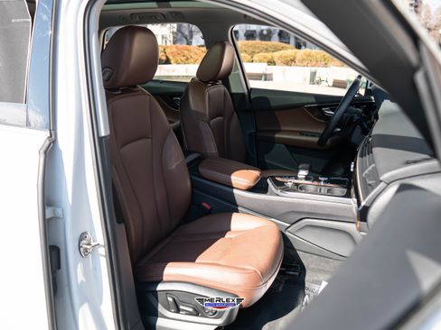 Used 2018 Audi Q7 3.0T Prestige image 17