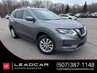 Used 2017 Nissan Rogue SV w/ SV Premium Package