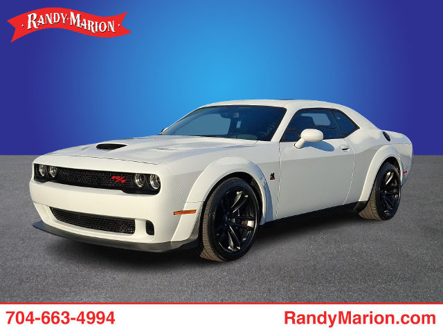 Used 2023 Dodge Challenger R/T Scat Pack RWD image 1