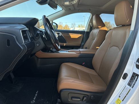 Used 2021 Lexus RX 350L FWD w/ Premium Package image 16