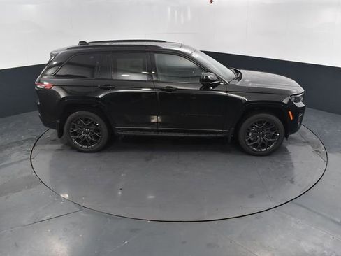 New 2025 Jeep Grand Cherokee Summit image 45