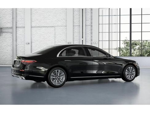 Certified 2023 Mercedes-Benz S 500 4MATIC image 19