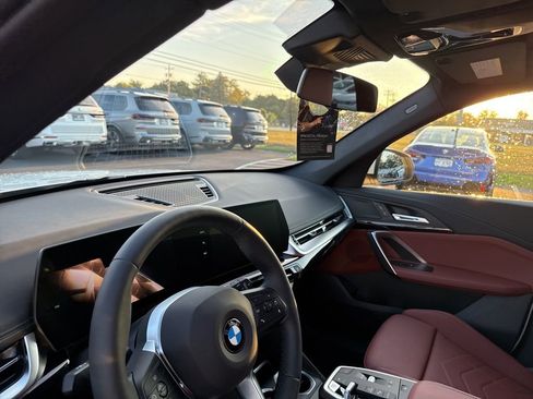 Used 2026 BMW X1 xDrive28i w/ Convenience Package image 9