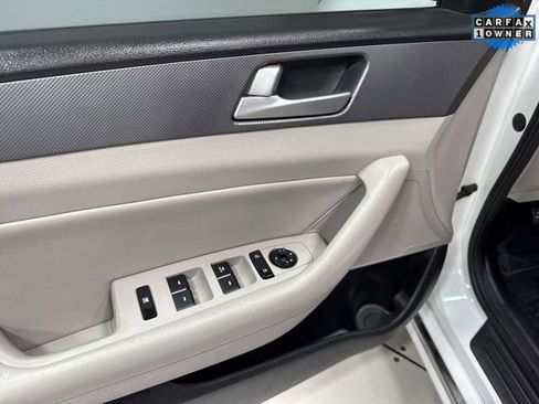 Used 2016 Hyundai Sonata SE image 7