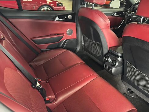 Used 2022 Kia Stinger GT-Line w/ Sun & Sound Package RWD image 29