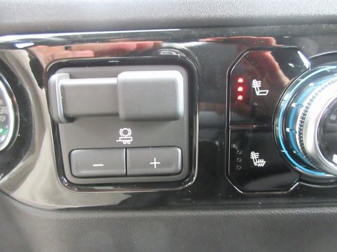 New 2026 GMC Sierra 3500 SLE image 20