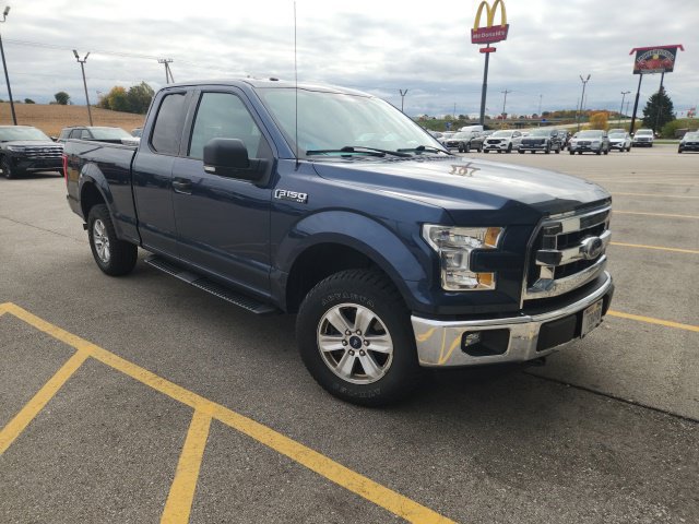 Used 2015 Ford F150 XLT w/ Equipment Group 301A Mid AWD/4WD image 7
