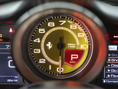 Used 2016 Ferrari 488 GTB RWD image 35