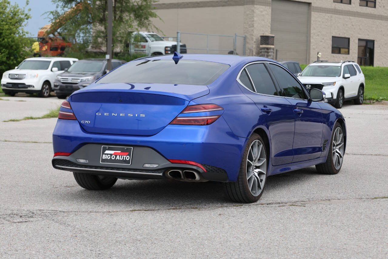 Used 2022 Genesis G70 2.0T w/ Prestige Package RWD image 9