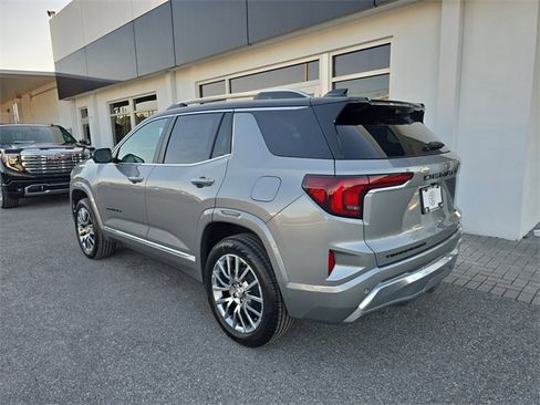 New 2026 GMC Terrain Denali w/ LPO, Black Badging Package image 5