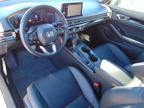 Certified 2025 Honda Civic Sport image 11