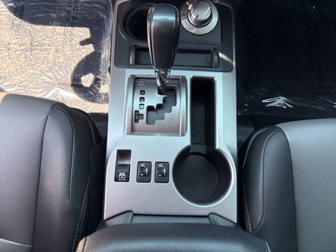 Used 2019 Toyota 4Runner SR5 Premium w/ Wilderness Package AWD/4WD image 23