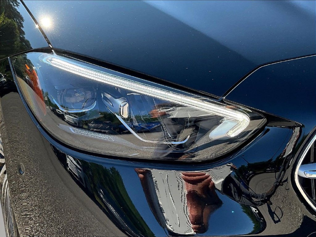 Used 2026 Mercedes-Benz C 300 4MATIC Sedan image 33