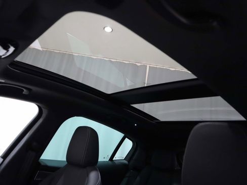 New 2025 Maserati Grecale GT image 24