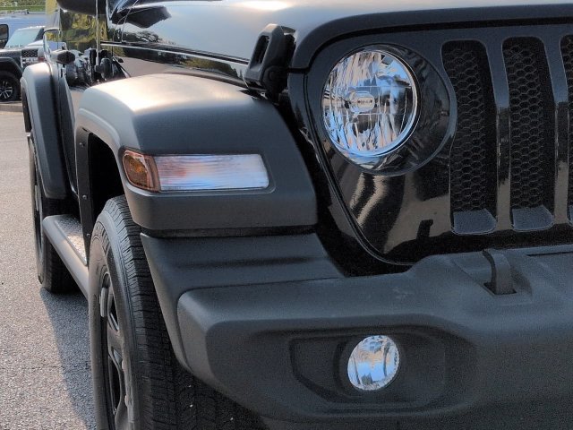 Certified 2022 Jeep Wrangler Sport AWD/4WD image 9