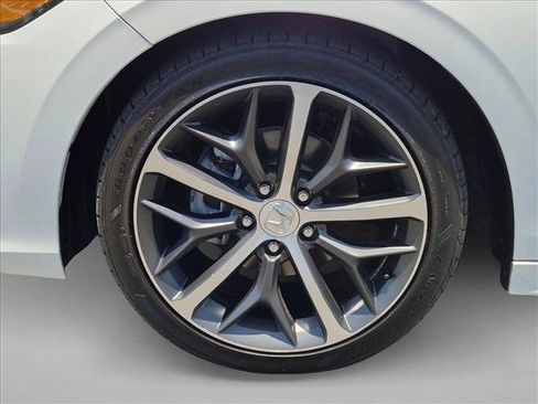 Used 2024 Honda Civic Touring image 24