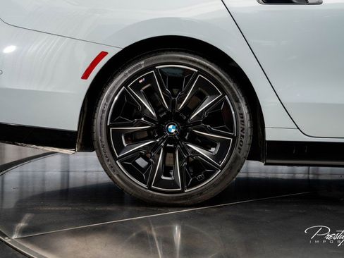 Used 2023 BMW 740i 740i w/ Parking Assistance Package image 21