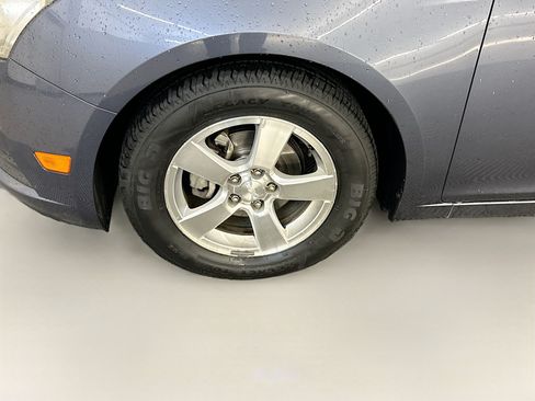 Used 2013 Chevrolet Cruze LT FWD image 11