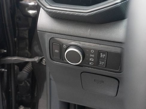 Used 2024 Ford Mustang Convertible RWD image 20