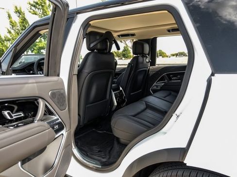 New 2026 Land Rover Range Rover SE AWD/4WD image 48