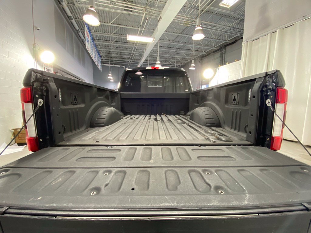 Used 2019 Ford F350 Limited w/ FX4 Off-Road Package AWD/4WD image 31