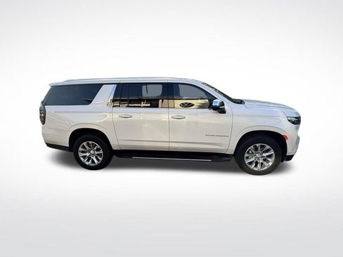 Used 2023 Chevrolet Suburban Premier w/ Max Trailering Package AWD/4WD image 3