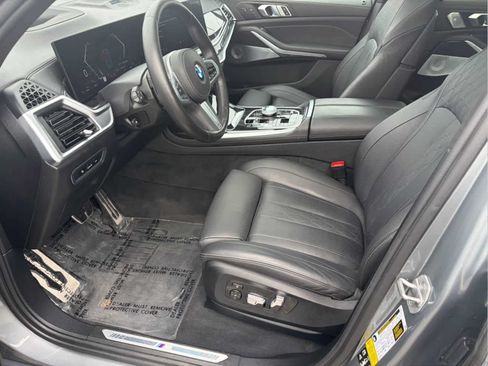Used 2024 BMW X7 xDrive40i w/ Executive Package AWD/4WD image 9
