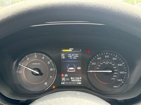 Used 2021 Subaru Crosstrek 2.0i AWD/4WD image 20