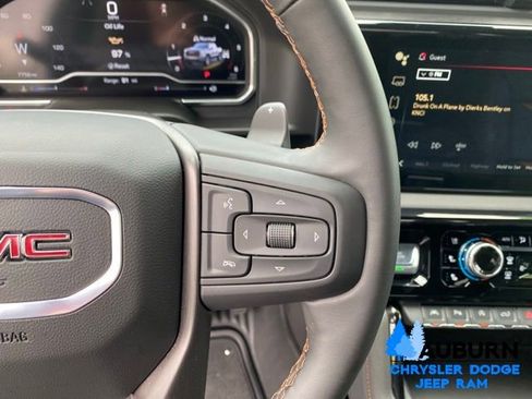 Used 2025 GMC Sierra 1500 AT4 AWD/4WD image 43