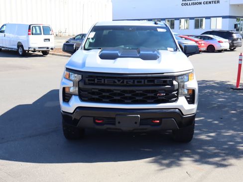 Used 2022 Chevrolet Silverado 1500 Custom Trail Boss AWD/4WD image 16