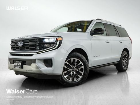 Used 2025 Ford Expedition Platinum AWD/4WD image 1