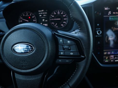 Used 2025 Subaru Forester Premium image 20