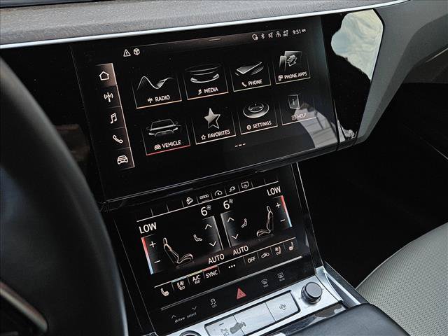 Used 2024 Audi Q8 e-tron Premium Plus w/ Premium Plus Package AWD/4WD image 19