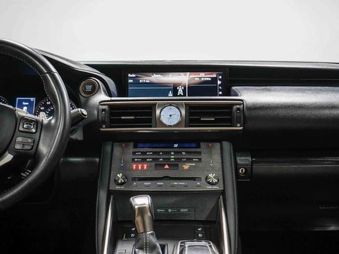Used 2019 Lexus IS 300 w/ Navigation Package RWD image 13