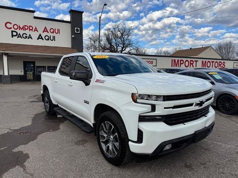 Used 2021 Chevrolet Silverado 1500 RST AWD/4WD image 3