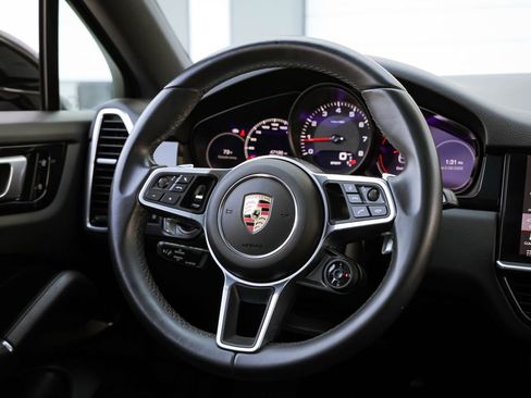 Used 2021 Porsche Cayenne Coupe image 33