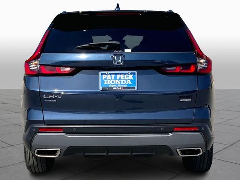 Used 2025 Honda CR-V Sport Touring image 9