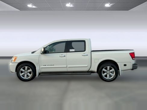 Used 2008 Nissan Titan LE image 2