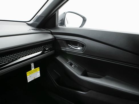 Used 2023 Honda Accord Sport image 27