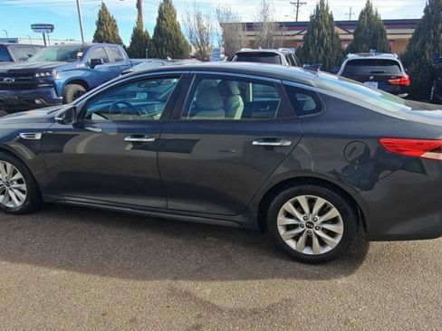 Used 2016 Kia Optima LX image 5