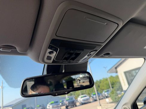 Used 2017 Honda Pilot Elite image 33