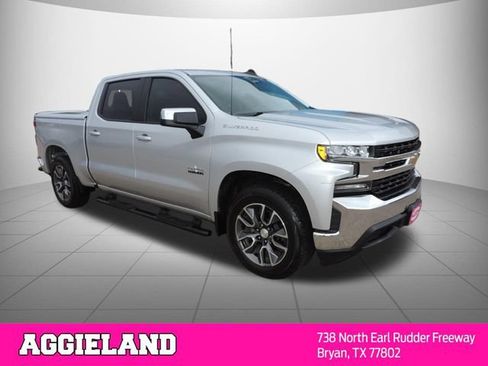 Used 2020 Chevrolet Silverado 1500 LT w/ Texas Edition RWD image 3