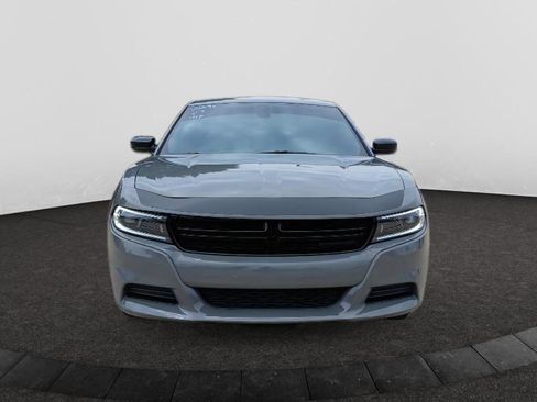 Used 2023 Dodge Charger SXT RWD image 2